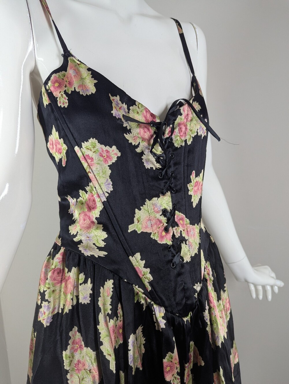 Vintage Betsey Johnson Floral Corset Mini Dress Made in USA Black Rose Lace Up M - Picture 3 of 16